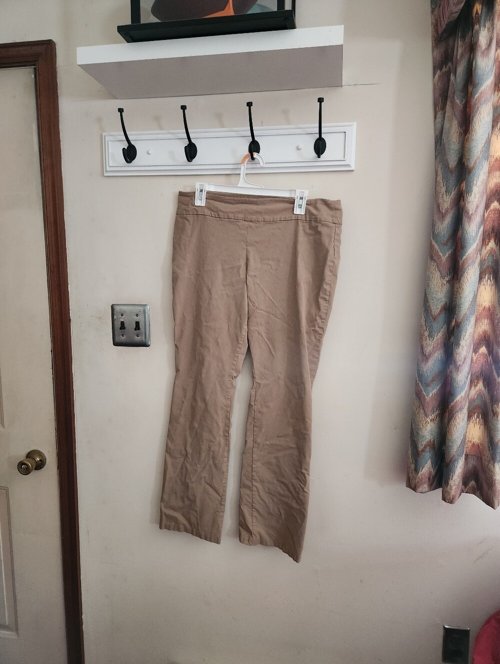 🎉 Tan Stretchy Dress Pants